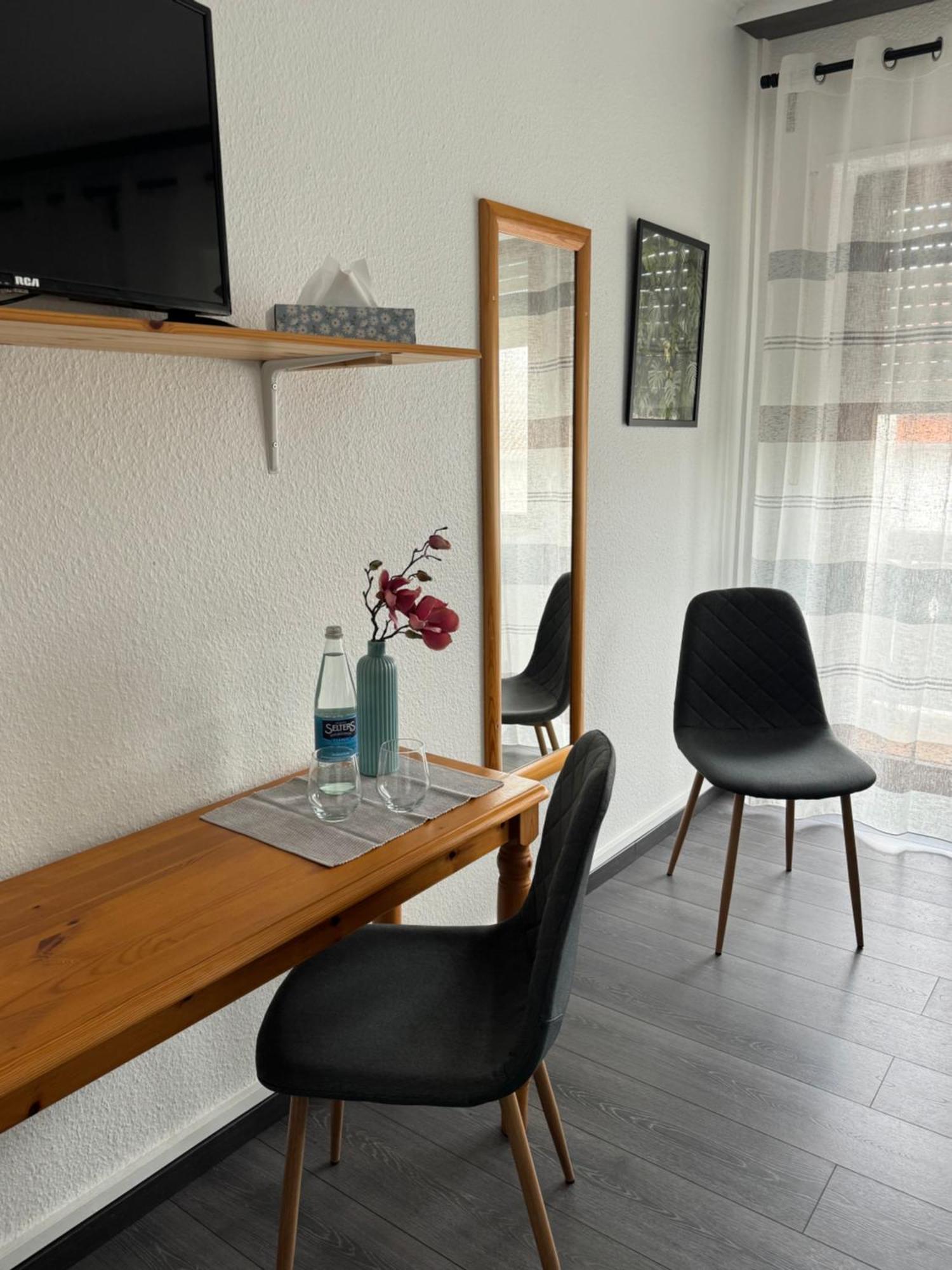 Gaestehaus Zur Schmiede Burghaun エクステリア 写真